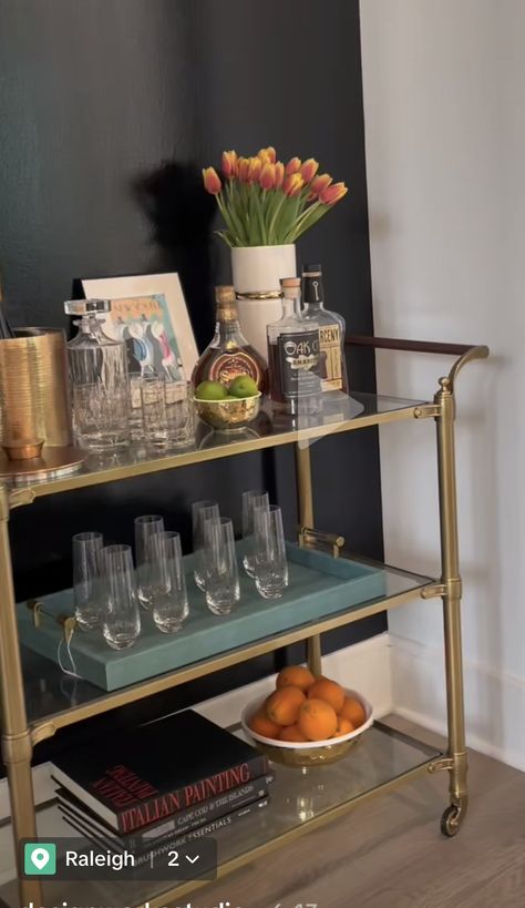 Bar Cart Styling Apartments, Bars Tables, Bar Cart Inspiration, Modern Bar Cart, Summer Market, College Apartments, College House, Bar Cart Styling, Post Grad