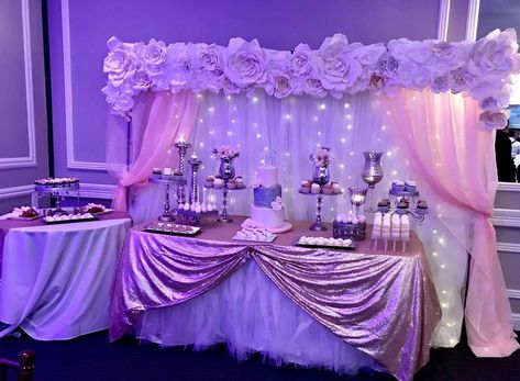 Sweet 16 Birthday Party Ideas, 16 Birthday Party Ideas, Purple Quinceanera Theme, Butterfly Sweet 16, Sweet 16 Candy, Purple Sweet 16, Sweet 16 Party Themes, Quince Decor, Sweet 16 Centerpieces