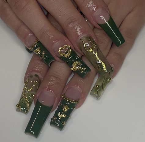 Punk Nails, Hippie Nails, Drip Nails, Acrylic Design, Goth Nails, Green Nail, Classy Acrylic Nails, Pretty Gel Nails, Unique Acrylic Nails