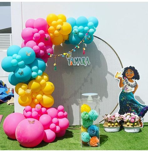 Encanto Balloon Decor, Encanto Birthday Party Ideas Decoration, Encanto Balloon Arch, Encanto Balloon Garland, Encanto Birthday Party Decorations, Baloon Garland, Peppa Pig Birthday Party Decorations, Encanto Birthday Party, Encanto Birthday