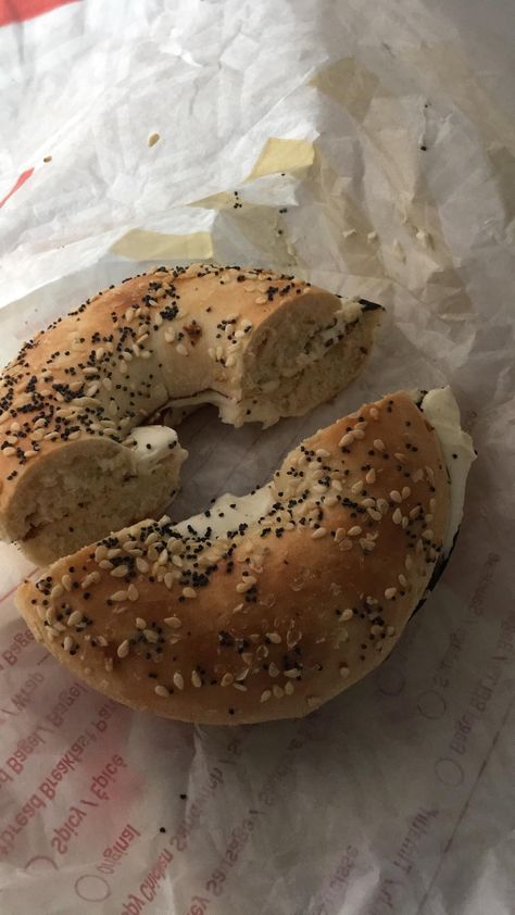 [I ate] nothing beats a Canadian Tim Hortons bagel with cream cheese in the morning ! Cream Cheese Bagel Aesthetic, Tim Hortons Bagel, Cream Cheese Bagel, Bagel With Cream Cheese, Morning Recipes, Bagel Cream Cheese, Tim Hortons, Always Hungry, Food Is Fuel