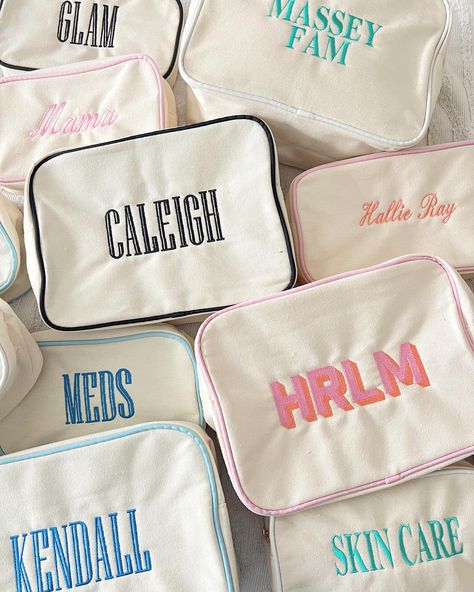 IT’S HEREEE!!! Embroidery is now available for canvas makeup bag collection and terry cloth totes! 🤩🤍🙌🏻 customize with your initials, name + more! SHOP NOW, these are going to go quick!🛍️ #kenzkustomz #embroidery #makeupbags Makeup Bags Cute, Tree Makeup, Dollar Tree Makeup, Modern Makeup, Neoprene Bag, Make Up Bags, Canvas Makeup Bag, Brunch Dress, Tote Outfit