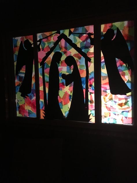 Tissue Paper Stained Glass Window Christmas, Window Nativity Scene Diy, Tissue Paper Window Art Christmas, Christmas Church Window Decorations, Window Nativity Scene, Nativity Window Display, Tissue Paper Stained Glass Window, Christmas Window Display Home, Winter Window Display