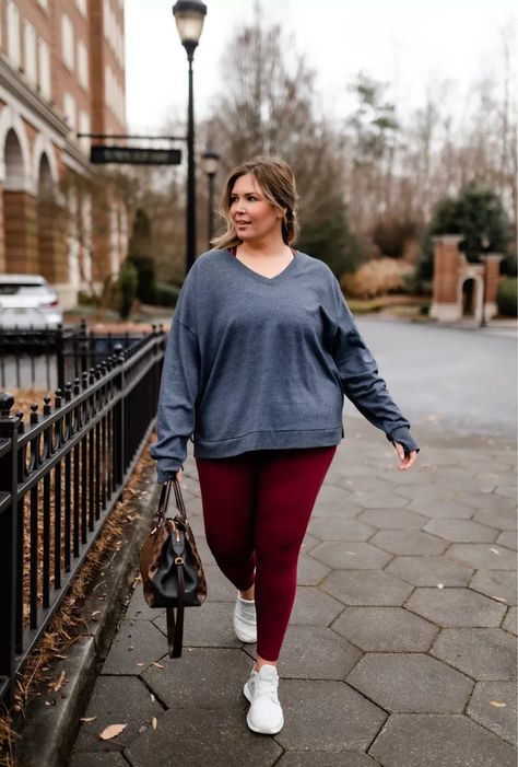 In 2023 we are LOVING affordable plus size athleisure that is as cute as it is comfy! This set is from Freely - the sports bra is a 2X and runs true to size (I am a 42DD for reference), the workout pants with pockets run generous, so I got them in a 1X, and the sweatshirt is true to size - I'm wearing a 2X! These budget-friendly options are great for yoga, low-impact workouts, running errands, or just lounging! Black Jeans Outfit, Low Impact Workout, Plus Size Casual, Workout Pants, Jean Outfits, Curvy Fashion, Athleisure, Plus Size Fashion, Black Jeans