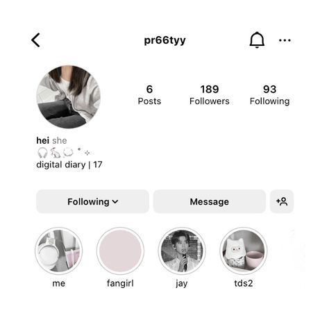 Instagram Profile Layout Ideas, If Profile Ideas, Cute Instagram Account Ideas, Instagram Bio Layout, Insta Acc Ideas, Aesthetic Ig Ideas, Instagram Layout Ideas Theme, Highlight Ideas For Instagram, Instagram Profile Layout