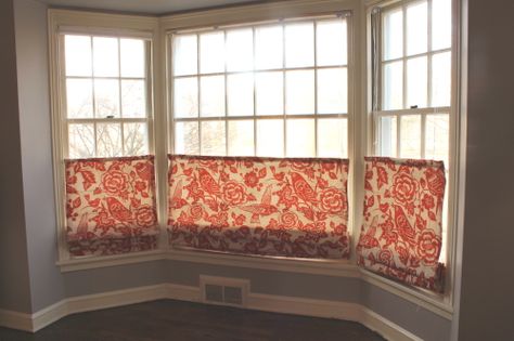 Bluet & Clover: DIY Roman Shades, The Nitty-Gritty Patio Shades, Windows Treatments, Window Walls, Diy Roman Shades, Cottage Windows, Patio Blinds, Modern Blinds, Living Room Blinds, Bedroom Blinds