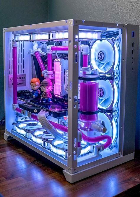 Kaicho Modified's Lian Li PC-O11DX 011 "Purple Haze" Custom Liquid Cooled PC Build. PC Gaming hardware features Intel - Core i9-9900K, Gigabyte - Z390 Aorus Master, EVGA Black Edition, Corsair RM850x PSU, and EK Brand waterblocks with Bitspower compression fittings.   #pcgaming #nvidia #games #diy #technology #tech Building Pc, Gaming Computer Room, Pc Gaming Desk, Gaming Desk Setup, Computer Gaming Room, Gaming Pc Build, Gamer Setup, Computer Build, Pc Gaming Setup