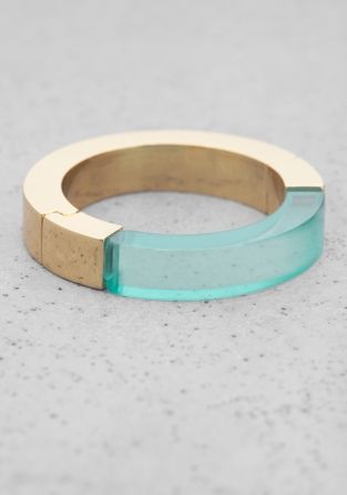 And Other Stories | Semi Transparent Ring | Turquoise Light Ring Turquoise, Turquoise Rings, Put A Ring On It, Light Turquoise, Semi Transparent, Contemporary Jewellery, Modern Jewelry, Resin Jewelry, Ring Verlobung