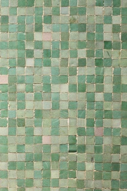 Mosaic Vitromosaico Ideas, Green Mosaic Tile, Tv Fal, Green Tiles, Wall Mosaic, Green Mosaic, Glazed Tiles, Celadon Green, Tile Wall