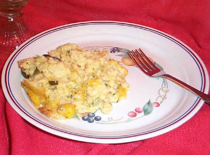 Luby's Cafeteria Squash Casserole Cafeteria Recipes, Yellow Squash Casserole, Squash Zucchini, Squash Casserole Recipes, Cafeteria Food, Squash Casserole, Copykat Recipes, School Cafeteria, Copycat Restaurant Recipes