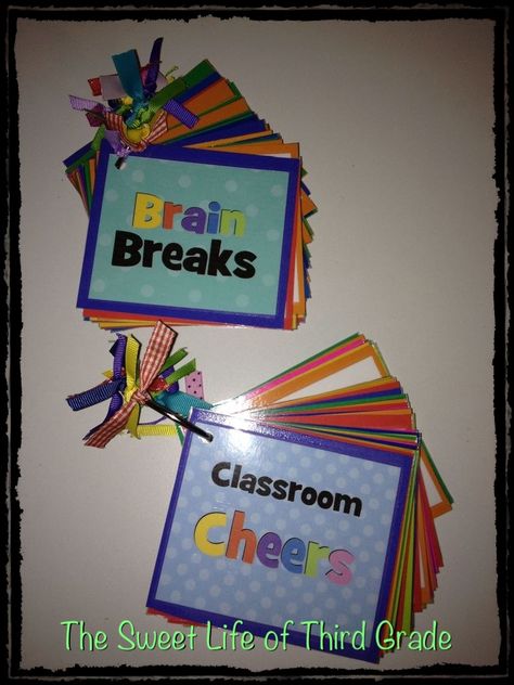 The Sweet Life of Third Grade...Brain Breaks are great when kids start to get restless from sitting too long! Brain Smart Start, Classroom Cheers, Cheer Cards, Cheer Box, Conscious Discipline, Tech Ideas, Responsive Classroom, Classroom Behavior Management, Whole Brain Teaching