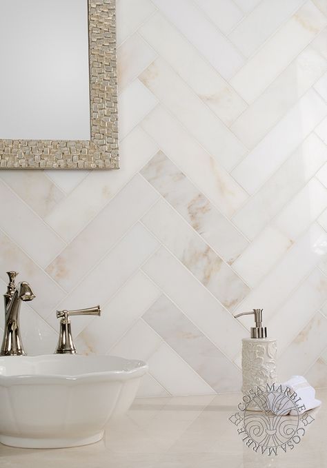 Marble Herringbone Backsplash Bathroom, Marble Tile Accent Wall Bathroom, Ivory Marble Bathroom, Honey Marble Bathroom, Cream Marble Bathroom Ideas, Cream Tile Floor Bathroom, Bathroom With Marble Countertops, Limestone Bathroom Ideas, Limestone Flooring Bathroom