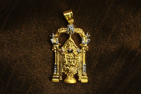 balaji locket in gold,lord balaji lockets,tirupati balaji gold pendant,venkateswara swamy gold lockets,sri venkateswara locket,gold balaji pendant,tirupati balaji pendant,balaji pendant designs,www.menjewell.com Venkateswara Swamy Lockets Gold For Men, Balaji Dollar Gold, Venkateswara Swamy Pendants, Venkateswara Swamy Gold Rings, Gold Lockets For Men, Balaji Pendant, God Jewellery, Rings For Men Wedding, Big Earrings Gold