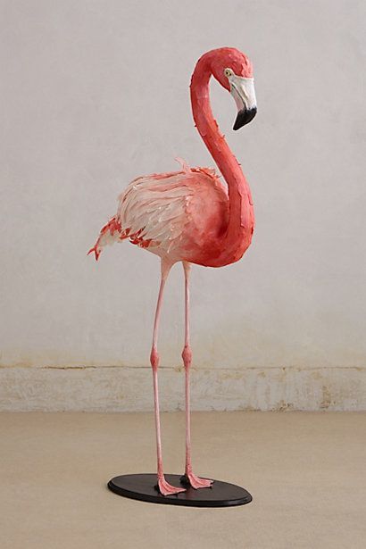 Paper Mache Ideas You Can Use To Decorate Your Home Paper Flamingo, Flamingo Craft, Paper Mache Projects, Paper Mache Animals, Paper Mache Clay, Folding Origami, Paper Mache Art, Paper Mache Sculpture, Paper Mache Crafts