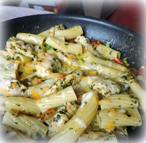 Chicken And Pesto, Chicken Rigatoni, The English Kitchen, English Kitchen, English Kitchens, Skillet Chicken, Rigatoni, Chicken Pasta, Heartwarming Stories