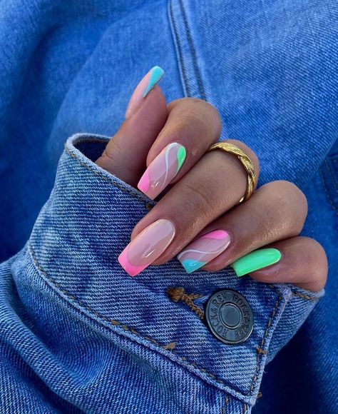 Nails Corte, Olivia Nails, Holiday Acrylic Nails, Summery Nails, Cute Gel Nails, Summer Acrylic Nails, Beach Nails, Swag Shoes, Nails Short