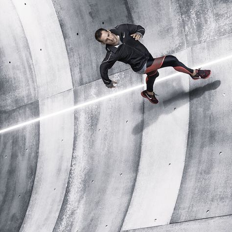 "They allow me to push past my limits." -@airlavillenie When he needs to go above and beyond Gold Medalist Pole Vaulter Renaud Lavillenie takes on the runway with the Nike Power Speed Running Tight. Find your pair at nike.com. Hit the link in our bio. by nikerunning Carlos Serrao, Nike Run Club, Fitness Portrait, Sport Science, Run Club, Action Photos, Fitness Art, Local Hero, State Of Florida