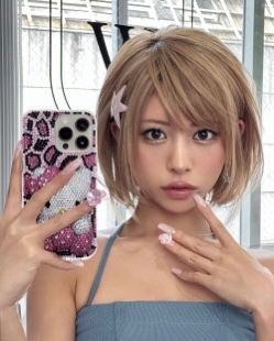 gyaru aesthetic duo style deco hairstyle pfp icon selfie Gyaru Selfie, Gyaru Aesthetic, Pizza Delivery Guy, Style Deco, Instagram Story Ideas, Face Claims, Hair Inspo, Makeup Tutorial, Hair Cuts