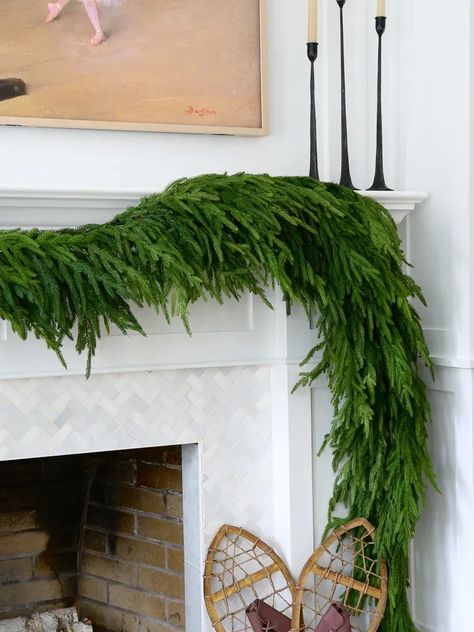 Full Christmas Garland, Best Artificial Christmas Garland, Kirklands Christmas Garland, Norfolk Garland Christmas, Faux Evergreen Garland, Greenery Garland Home Decor, Hanging Christmas Greenery, Types Of Garland Christmas, Christmas Mantle Greenery