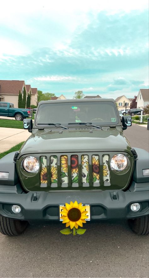 Green Jeep Wrangler Aesthetic, Green Jeep Aesthetic, Sage Green Jeep Wrangler, Sage Green Jeep, Lime Green Jeep, Sunflower Jeep, Green Jeep Wrangler, White Jeep Wrangler, Jeep Sahara