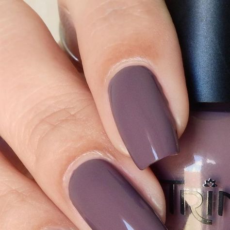 Miriam on Instagram: "𝘗𝘙 ~ Another pic of ‘Majestic Mauve’ 🥰 Belongs to the gorgeous new collection named “Mineral Harmony” by @trindcosmetics 💎  ‘Majestic Mauve’ is a deep mauve, perfect for winter shade that suits every skin tone.   @trindcosmetics #trindnails   #mauvenails #mauvepolish #trindmineralharmony #nails #nails💅 #nailsofinstagram #nailsnailsnails #naturalnails #manicure #mani #naildesign" Mauve Purple Nails, Light Mauve Nails, Dusty Purple Nails, Fall Manicure Ideas, Manicure Fall, Mauve Nails, Fall Manicure, Light Mauve, Mauve Purple