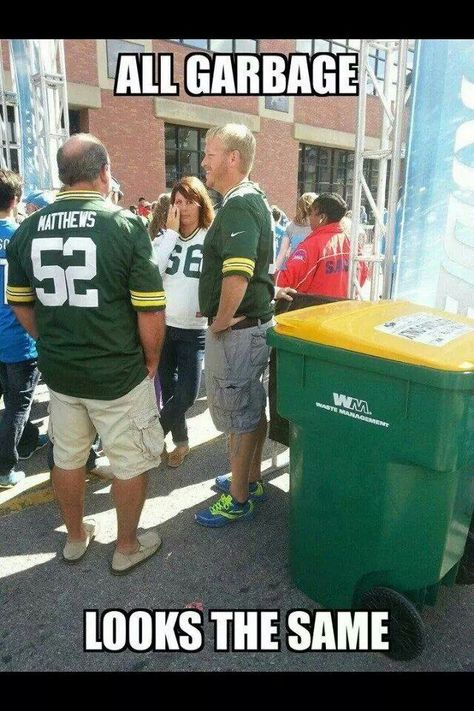 Trash is trash American Football Memes, Packers Memes, Bears Funny, Nfl Jokes, Funny Nfl, Nfl Funny, Nba Funny, Football Jokes, Funny Sports Memes