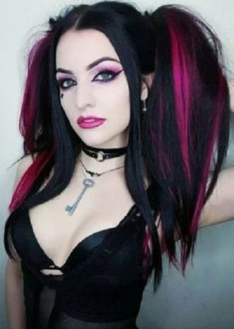 cute and beautiful. pull that off! Goth Pigtails, Goth Hair, Gothic Models, Goth Look, Alt Girls, Victorian Goth, Goth Beauty, Goth Women, Punk Girl