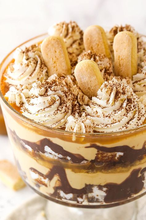 Easy Tiramisu Trifle, Caramel Apple Trifle Recipe, Italian Trifle Desserts, Salted Caramel Trifle, Snickerdoodle Trifle, Maple Tiramisu, Layered Pudding Desserts, Triffle Desserts Simple, Thanksgiving Trifle Desserts