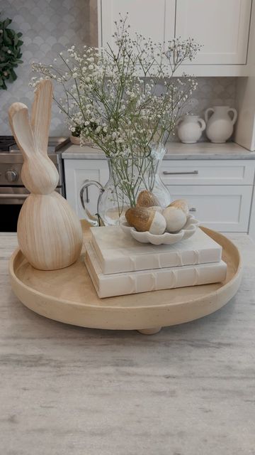 Neutral Easter Decor, Easter Dining Table, Modern Easter Decor, Neutral Easter, Easter Kitchen Decor, Easter Table Centerpieces, Modern Easter, Rustic Easter Decor, Bunny Book