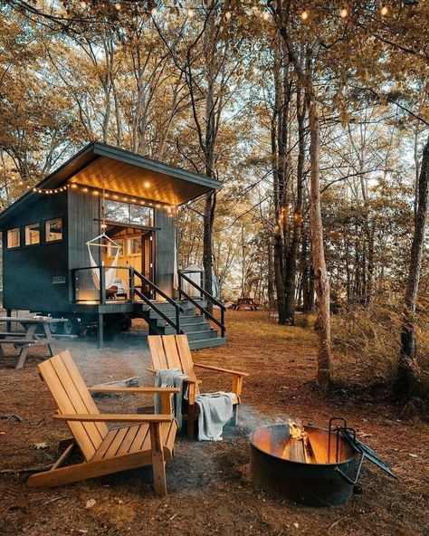 Forest Cabin House Cabin Inspiration, Long Weekend Getaways, Forest Cabin, Tiny Cabins, Tiny Cabin, Small Cabin, Tiny House Cabin, Cabin In The Woods, Cabins And Cottages