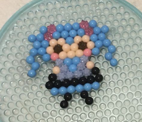 Aquabeads Ideas Aesthetic, Water Fuse Beads Ideas, Aqua Beads Patterns, Aqua Beads Ideas, Aqua Beads Patterns Easy, Aquabeads Ideas, Kandi Cuff Patterns, Pearl Beads Pattern, Kandi Cuff