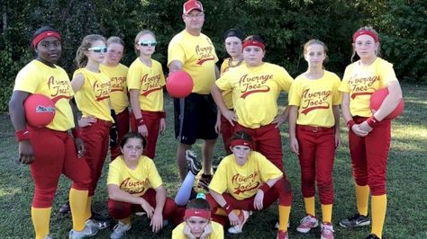 Team Halloween Costumes Soccer, Soccer Team Costume Ideas, Softball Costumes For Tournament, Baseball Team Halloween Costume Ideas, Team Halloween Costumes Softball, Soccer Team Halloween Costumes, Softball Team Costume Ideas, Softball Halloween Team Costumes, Team Costume Ideas Sports