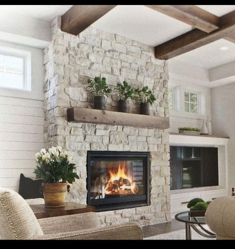 Cottage Fireplace, Fireplace Redo, Brick Fireplace Makeover, House Interior Decor Ideas, Fireplace Built Ins, Farmhouse Fireplace, Living Room Decor Fireplace, House Interior Design, Fireplace Remodel