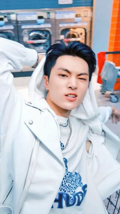 Jay Paradoxx Invasion Outfit, Jay Paradox Invasion, Paradox Invasion, Kpop People, Enhypen Jay, Racing Jacket, Oh My Love, Jay Park, Emotional Support