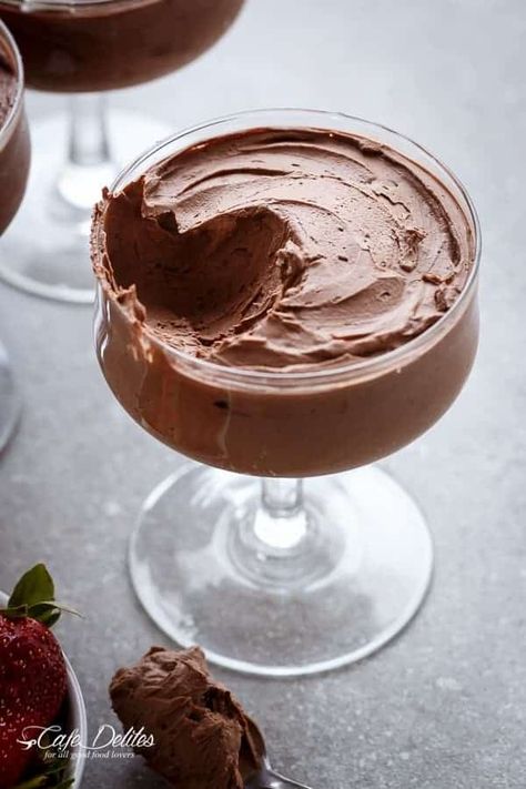 Double Chocolate Mousse, Low Carb Chocolate Mousse, Chocolate Mousse Recipe, Low Carb Dessert, Keto Dessert Easy, Low Carb Sweets, Low Carb Chocolate, Cheesecake Brownies, Coconut Whipped Cream