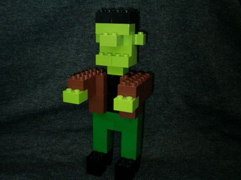 Picture of Lego Frankenstein Lego Frankenstein, Lego Party Games, Easy Lego Creations, Lego Halloween, Lego Building Instructions, Lego Club, Halloween Wood Crafts, Lego Activities, Lego Games