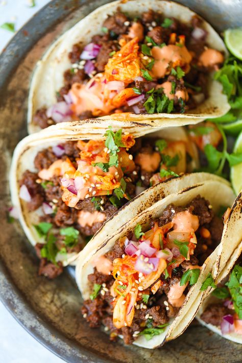 Korean Steak Tacos, Korean Bbq Ground Beef, Beef Bulgogi Tacos, Korean Food Recipes Easy, Fancy Tacos, Bbq Ground Beef, Bulgogi Tacos, Asian Tacos, Korean Beef Tacos