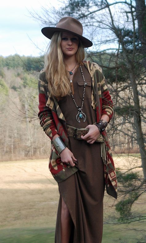 southwestern cardigan Chic Western Outfits, Southwestern Clothing, Southwestern Outfits, Riding Dress, Safari Outfit, Western Skirts, Tasha Polizzi, Western Outfits Women, Western Wear For Women