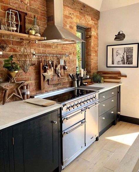 Five Of My Current Favourite Home Renovators On Instagram.... Their before & afters and top tips! — HORNSBY STYLE Exposed Brick Walls Kitchen, Kitchen Exposed Brick, Exposed Brick Kitchen, Red Kitchen Walls, Dapur Rustic, Brick Wall Kitchen, Trailer Deck, Model Dapur, Kitchen Industrial