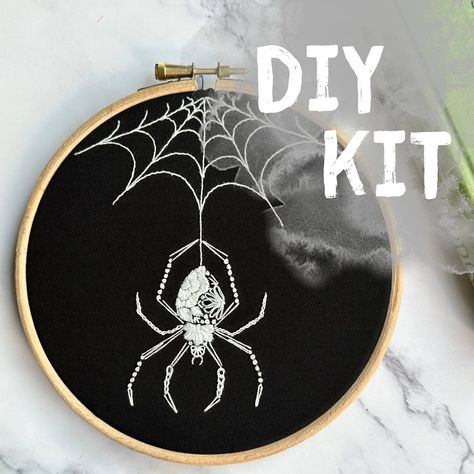 Spider Embroidery Pattern, Gothic Embroidery Patterns Free, Black Rose Embroidery, Spooky Embroidery Patterns Free, Horror Embroidery Patterns, Bat Embroidery Pattern, Dark Embroidery Designs, Spider Embroidery Design, Gothic Embroidery Patterns