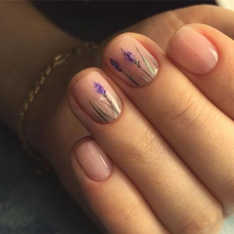 Dreamy lavender manicure Lavender Manicure, Ongles Kylie Jenner, Almond Nails Gel, Matte Nails Coffin, Solid Color Nails Acrylic, Nails Rose Gold, Nail Art Mariage, Acrylic Nails Cute, Nails Unicorn