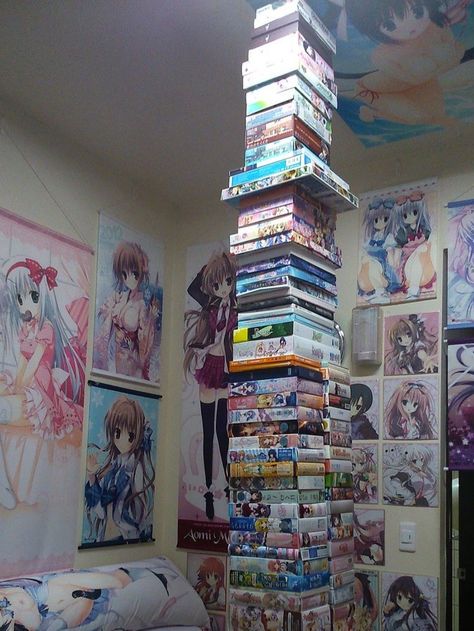 Otaku Room, Anime Room, Room Goals, Japan Aesthetic, Cute Room Ideas, Manga Collection, Kawaii Room, Dream Room Inspiration, Room Makeover Inspiration