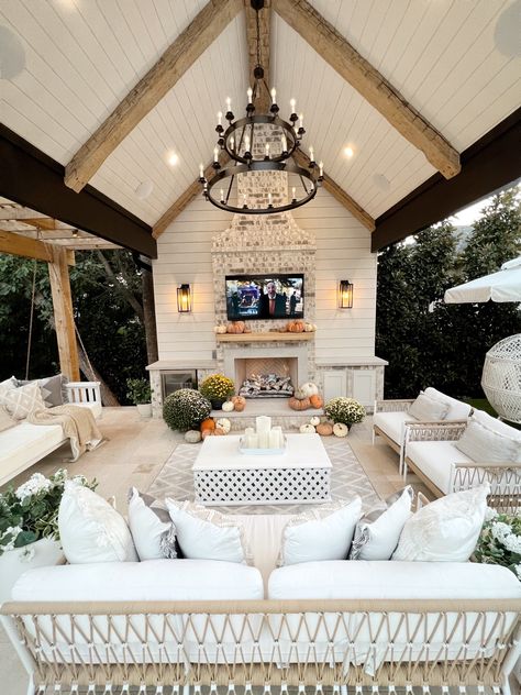 Outside House Area, How To Build A Fireplace On A Porch, Arched Outdoor Patio, Dream Patio Outdoor Living Spaces With Pool, Outdoor Patio Plans, Dream Outdoor Space, Back Porch Entertainment Area, White Farmhouse Backyard, Outdoor Fireplace Decorating Ideas