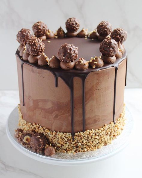 #cakesinstyle hashtag on Instagram • Photos and Videos Rocher Cake, Cake Recipes Uk, Ferrero Rocher Cake, White Chocolate Cake, Hazelnut Cake, Pistachio Cake, Bowl Cake, Chocolate Cake Decoration, Salty Cake