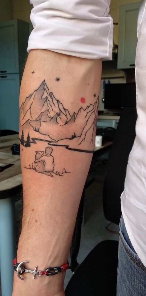 by Mentat Gamze at Studio Aureo, Rome (Italy) Fire On The Mountain Tattoo, Athena Tattoos, Mission Tattoo, Tattoo Baddie, Golden Retriever Tattoo, Tatoo Dog, Flame Tattoo, Tatuagem Masculina Pequena, Dog Memorial Tattoos