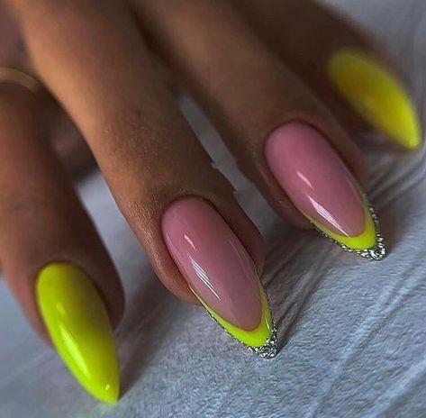 Nail Inspiration 2023, Summer Nails Designs 2023, Summer Nail Inspiration, Summer Nails Designs, Mickey Nails, Wow Nails, French Manicure Nails, Vibrant Nails, Blush Nails