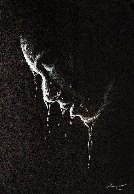 White On Black Art Drawing, Sketch In Black Paper, White Pencil Sketch On Black Paper, Black Paper White Pencil Drawing, White Drawings On Black Paper, Black And White Sketches Pencil, Things To Draw On Black Paper, White Charcoal Drawing On Black Paper, Sketches On Black Paper