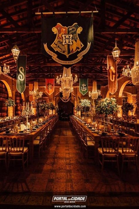 Harry Potter Debut Theme, Hogwarts Cafeteria, Owl Cage Harry Potter, Harry Potter Quinceanera Theme, Hogwarts Themed Wedding, Harry Potter Themed Quinceanera, Hogwarts Birthday Party Ideas, Harry Potter Cafeteria, Harry Potter Quinceanera Ideas