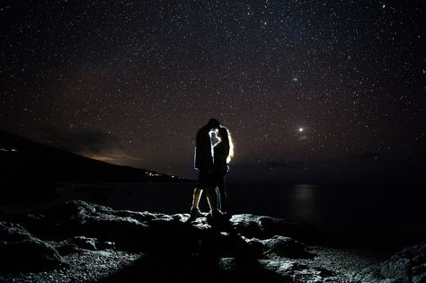 Hold Tight Starry Nights. engagement type shoot under the night sky in Maui Hawaii. Night Engagement Photos, Night Engagement, Night Couple, Starry Nights, Prom Pictures, Night Photos, The Night Sky, Maui Hawaii, Headlamp