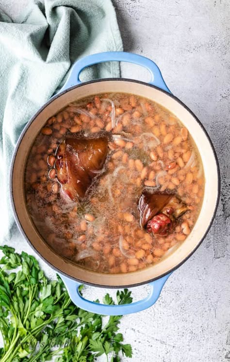 Hammock And Beans, Ham Hawk And Beans, White Bean And Ham Hock Soup Crock Pot, Red Beans With Ham Hock, Hammocks And Beans, Ham Hock And Beans Stovetop, Ham Hock And Beans, Pork Hock Soup, Southern Pinto Beans Recipe